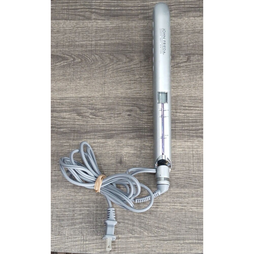 John Frieda Frizz-Ease Ionic Flat Iron Hair Straightener. JFS1. 1" Inch